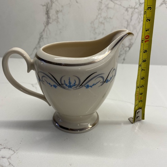 Vintage Society fine China Waltz of Spring Creamer Made in USA Tea party mcm - Picture 4 of 6